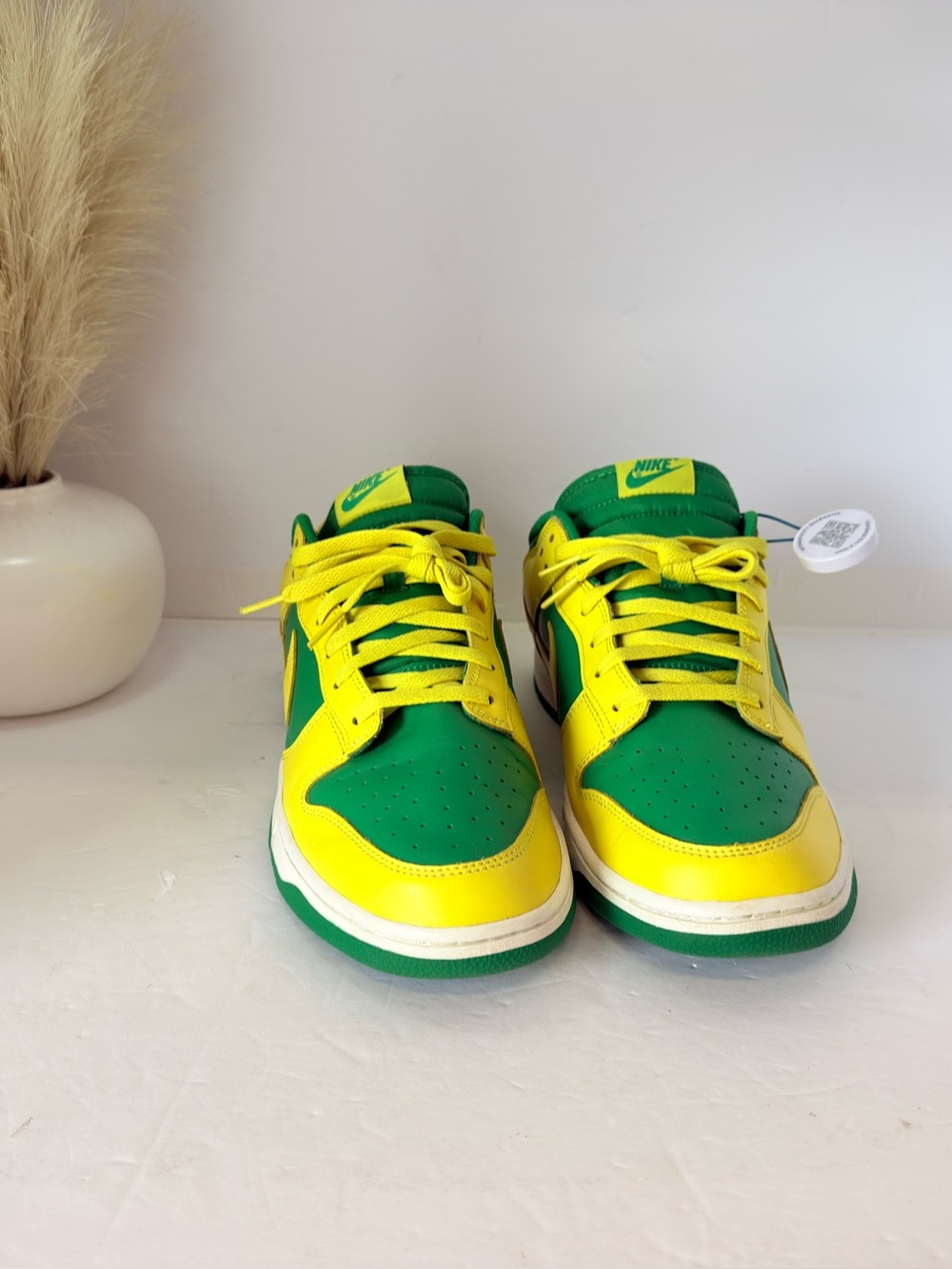 20. Men’s Nike Dunk Low in Green & Yellow size 13 - Picture 2 of 4